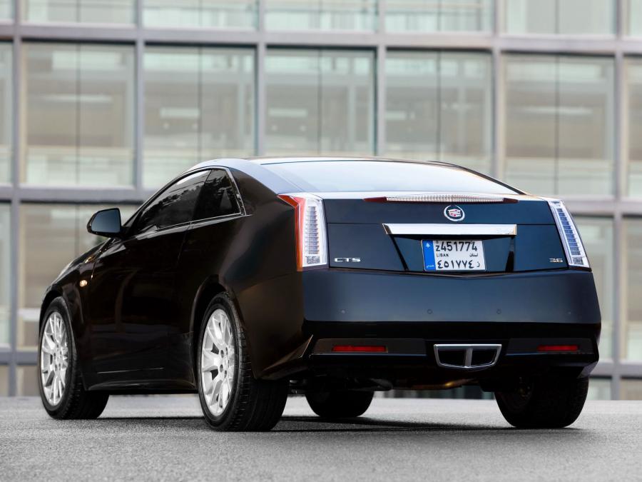  Cadillac CTS Coupe 2010 года  (фото 27 из 27)